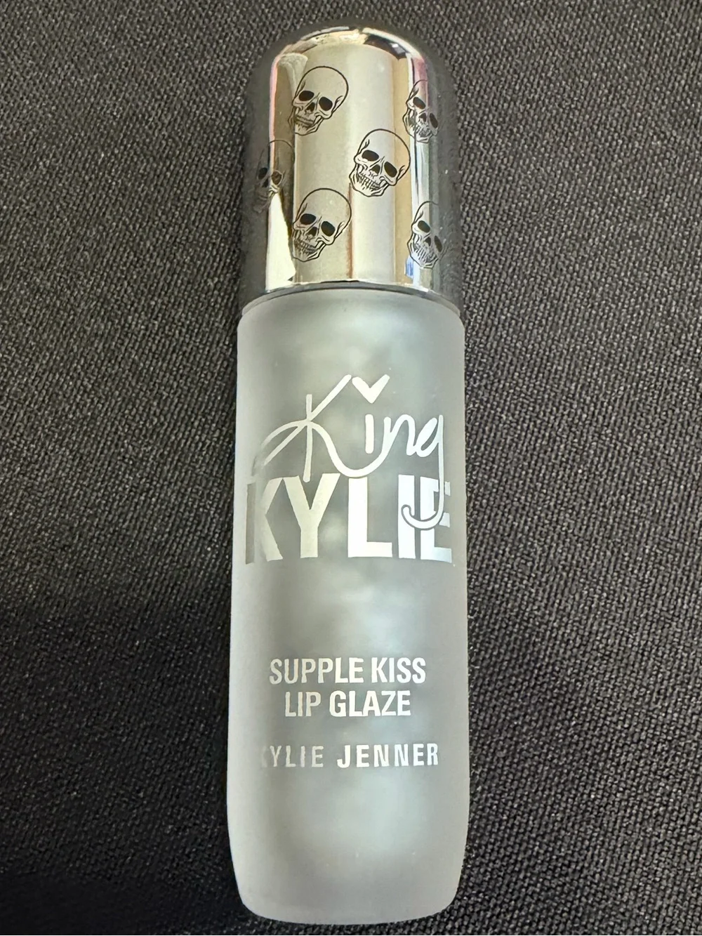 🌻 Kylie Supple Kiss Lip Glaze - She’s Back New
